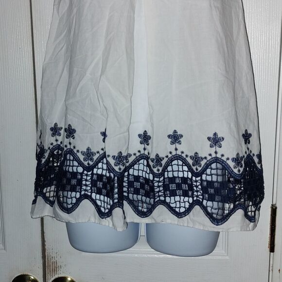 Sophie Max white blue sleeveless top Sz M - Picture 2 of 5